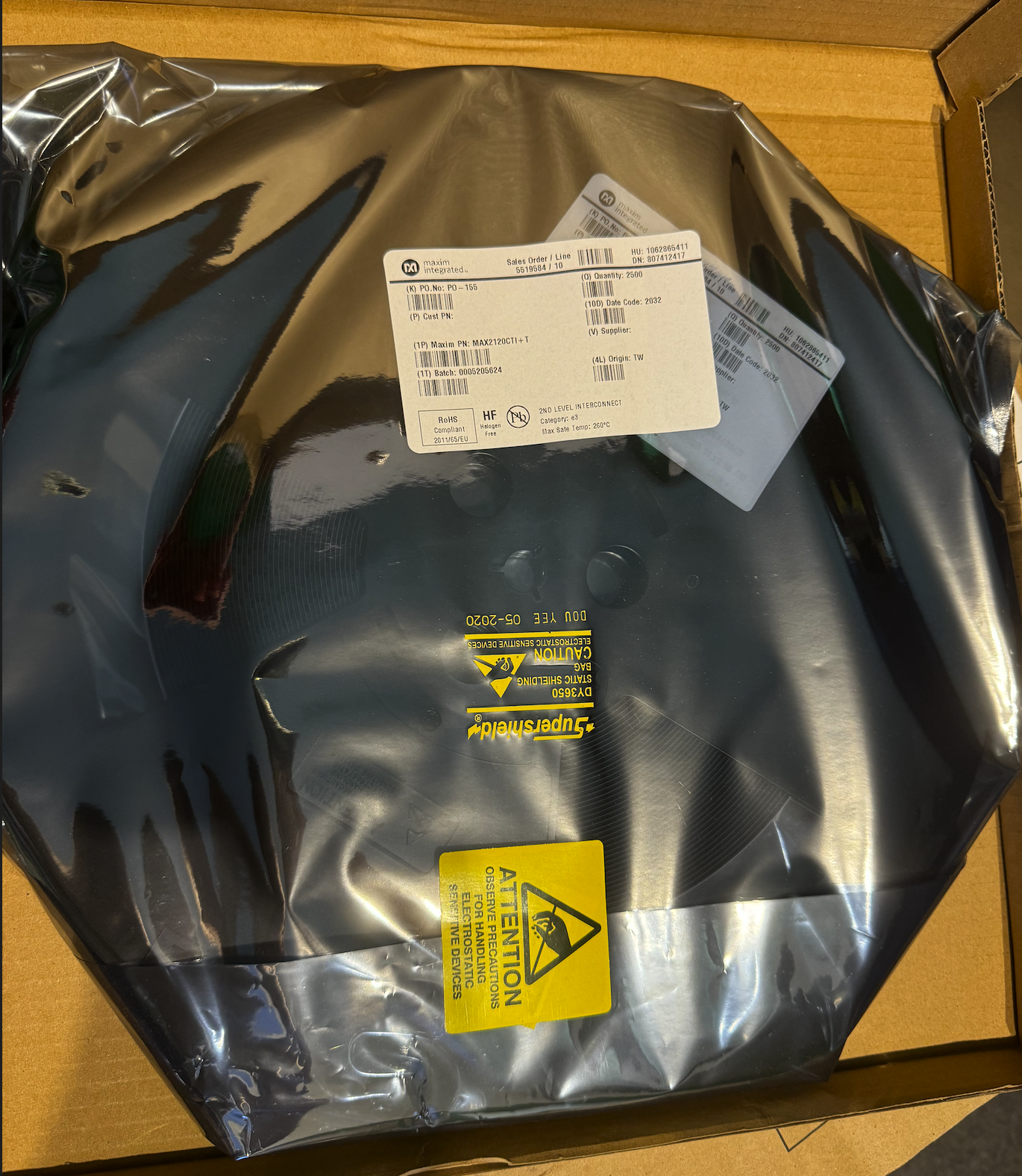 MAX2120CTI+T